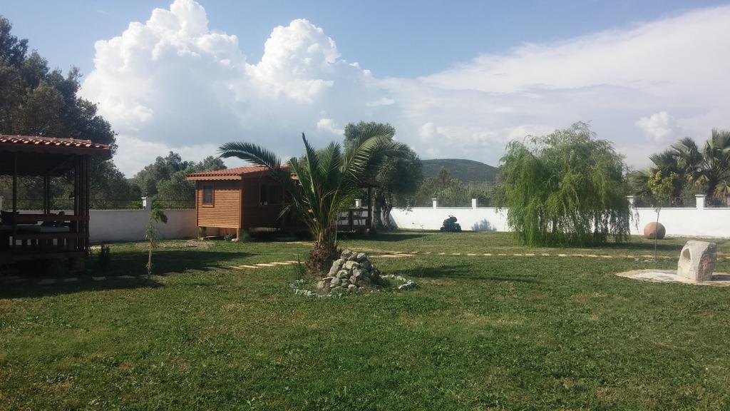 Liberta Guesthouse Seferihisar Ruang foto