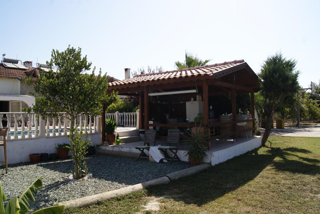 Liberta Guesthouse Seferihisar Bagian luar foto